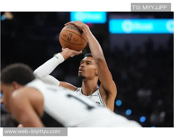 福克斯坚定信念追逐NBA杯冠军终极目标锁定总冠军荣耀