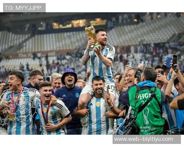 C罗在国家队历史射手榜上领先梅西28球创下新纪录