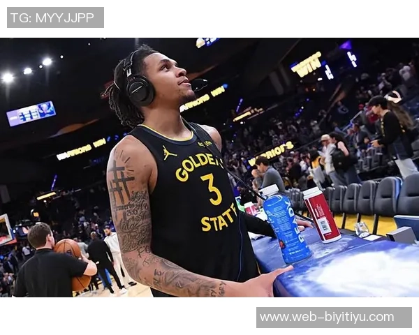 普理查德表现稳定17投7中三分8投3中贡献19分外加4篮板3助攻1抢断