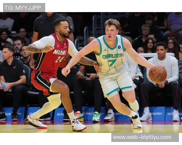 黄蜂新秀卡尔克布伦纳前10场命中率创历史新高超越姚明纪录